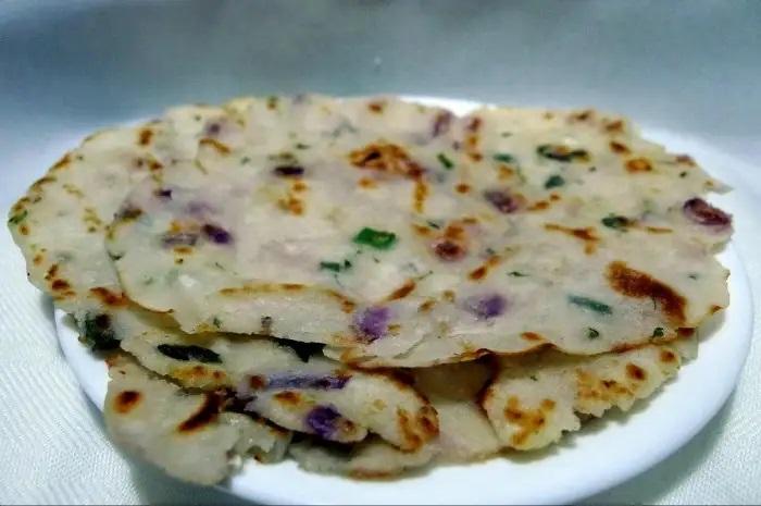 akki roti- Best Indian Snacks 